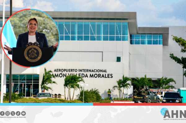 Presidenta Castro inaugura modernización de aeropuerto en norte de Honduras