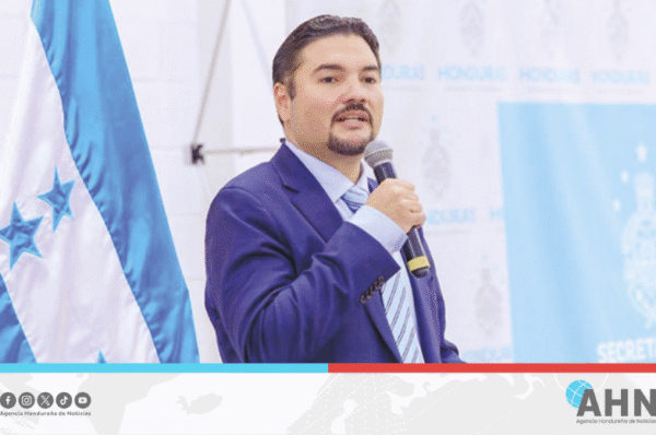 Canciller señala que TPS para hondureños sigue en litigio judicial