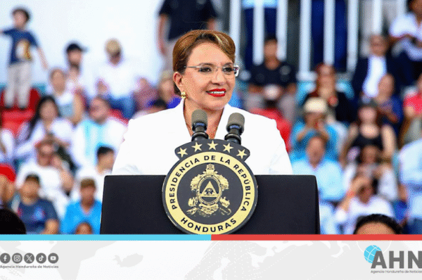 Presidenta de Honduras destaca heroísmo y espíritu unionista del General Francisco Morazán