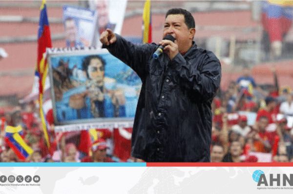 Venezuela conmemora 13 años de la victoria del expresidente Chávez