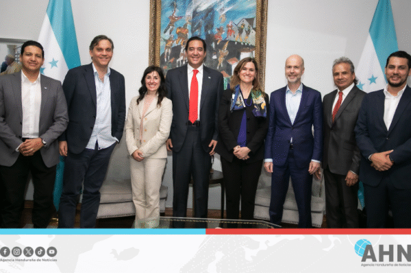 Honduras fortalece vínculos con Deutsche Bank en sostenibilidad ambiental