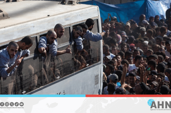 Comienza intercambio de prisioneros palestinos y detenidos israelíes en Gaza