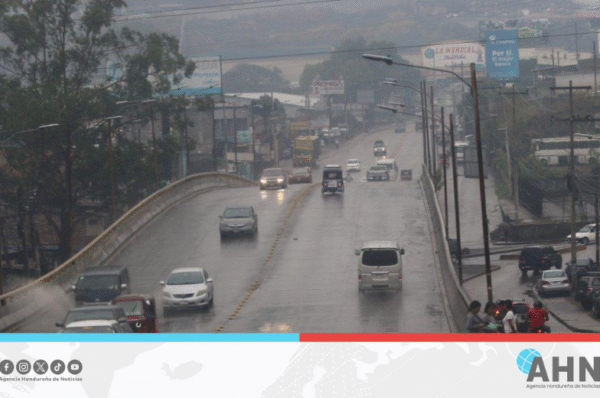 Extienden alerta roja por lluvias en capital de Honduras