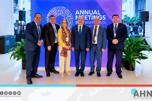 Resaltan estabilidad económica de Honduras en reunión anual con FMI