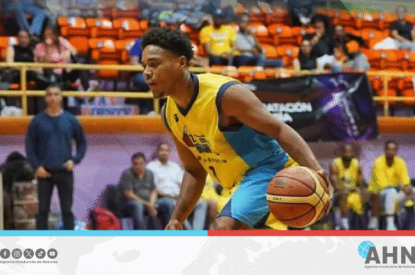 Policía Nacional y Nacional de Ingenieros dominan las semifinales de la Liga Nacional de Baloncesto hondureña