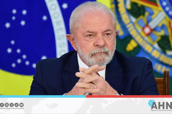 Presidente Lula confirma su candidatura a la reelección de Brasil para el periodo 2026