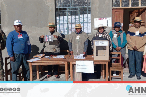 Bolivia define nuevo presidente en segunda vuelta presidencial