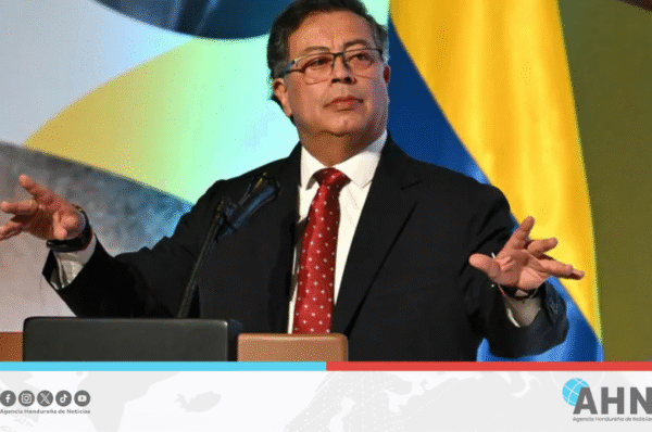 Presidente de Colombia condena muerte de pescador por fuerzas de EEUU