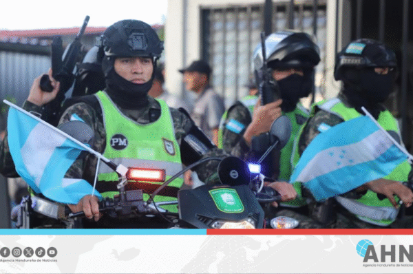 FFAA de Honduras inician distribución de maletas electorales a los municipios de Francisco Morazán