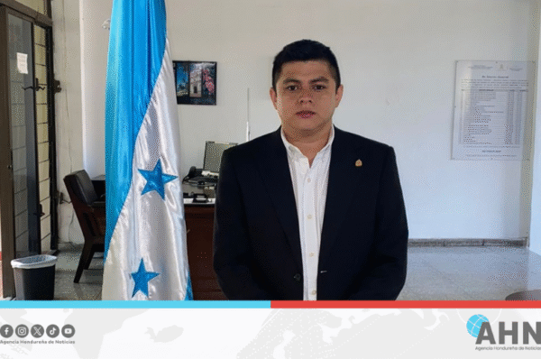 Exdiputado advierte posible injerencia de EEUU en elecciones en Honduras