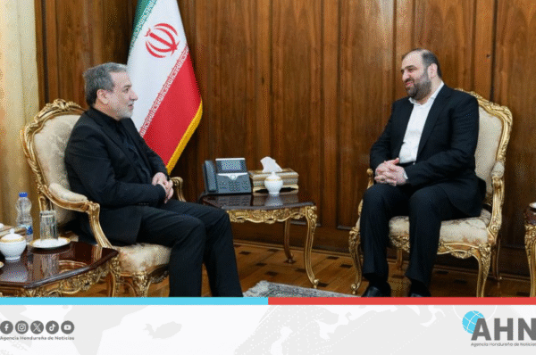Ministro de Exteriores de Irán felicita a Irak por elecciones “pacíficas”