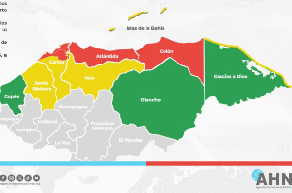 Decretan alerta roja en zona norte de Honduras por fuertes lluvias