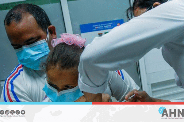Cuba vacunará a más de 68 mil niñas contra el VPH