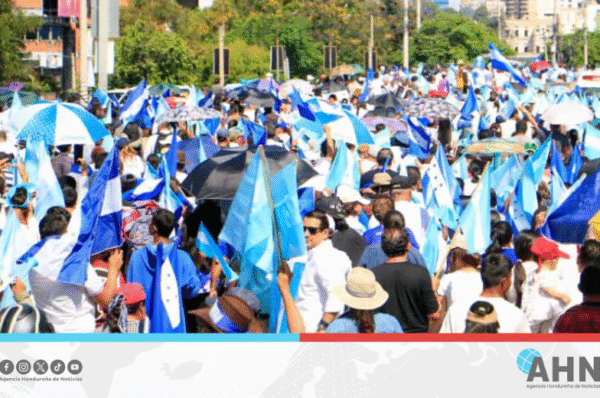Partido derechista de Honduras realiza movilización tras intentar boicotear elecciones