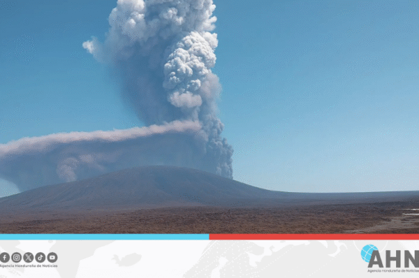 Volcán Hayli Gubbi en Etiopía erupciona tras unos 10,000 años inactivo