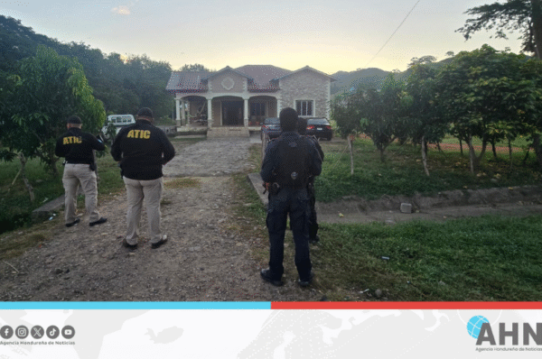 Ministerio Público hondureño ejecuta allanamientos contra red narco dirigida por alcalde del Partido Liberal
