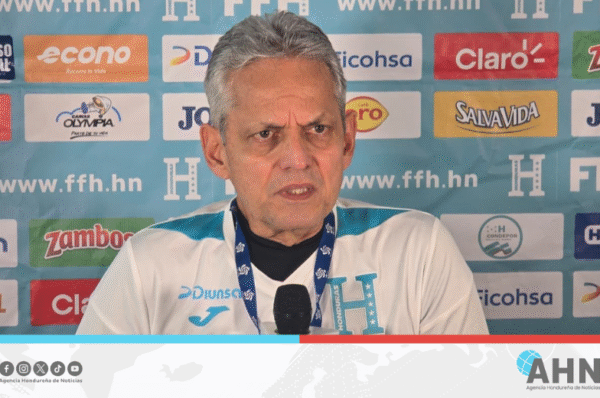 Rueda asegura compromiso total de Honduras para clasificar al Mundial 2026