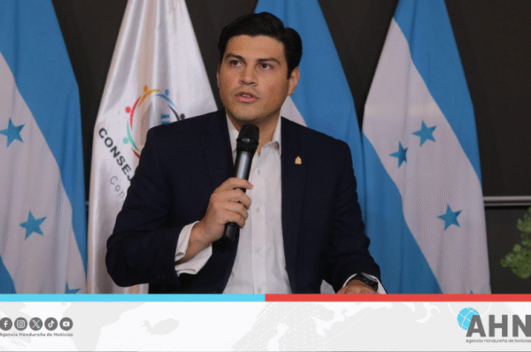 Consejero denuncia alteración del TREP que compromete resultados electorales en Honduras