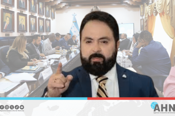 Comisión del Congreso Nacional de Honduras convoca a sesión
