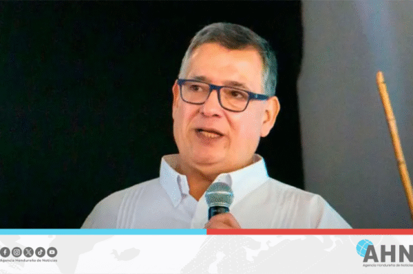 Secretario hondureño afirma que proceso electoral es nulo por injerencia imperialista