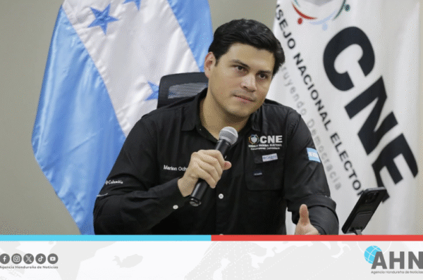 Consejero hondureño denuncia suspensión de pleno sin aviso por ausencia de sus homólogas