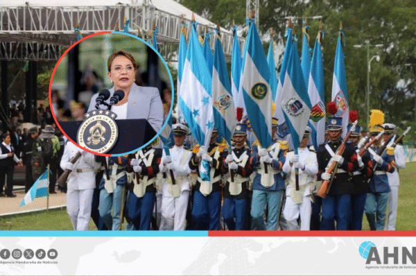 Presidenta de Honduras destaca compromiso de FFAA en conmemoración de su bicentenario